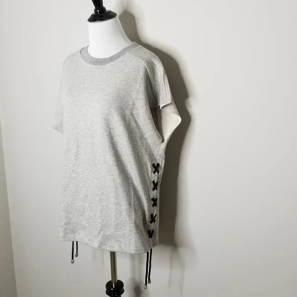 NWT Black Orchid Gray Sleeveless Lace Up Detail Sweatshirt S - Picture 2 of 6